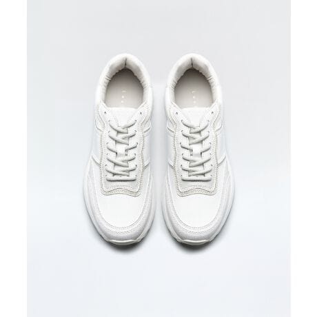 [^:LD-143]yiz\tgȃoCJ[킹ɂĎpςA낢ȕ\y߂VfB{v̏_炩ŏiȃtFCXƁAfBe[ɂJbeBOsIȕ͋CɁB\[J[i`ɎdグAɏdS炸LCȈۂL[vB܂ŃX}[gɑтꂽtHŁA{[\[Nɍ킹₷BƂ̍邩AؚɌȂ炵z[hBAEg\[ɂ́AC̑w鎖Ōyď_炩ANbV̍\[ɁB킹Ēᔽƍ2d\̃NbV̗p邱ƂŁA藚₷dグ܂BNbV𑹂ȂȂdlŁAԗĂɂ1łByTCYzTCYオIXXłB