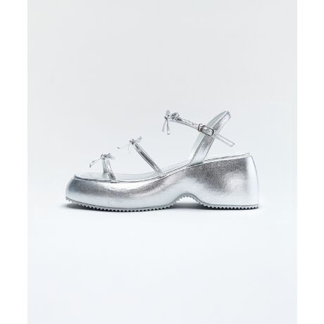 [^:LD-4031]yizXgbvɂ肰Ȃꂽ{Aiȉ炵oBΏƓIɁAՂƂq[݊Aꂽ[hȈۂvX܂BXg[gɂꂢ߃X^Cɂ}b`AR[fBl[gɃGbWꑫBghƎp˔Aꂩ̋G߂ɌȂACełByTCYzʏTCY߁BEbԃTCYłY݂̓̕TCY߂łB( 23.5-24.0 Ȃ37)