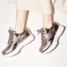 ルシーダ(Lucida)の【25秋冬新作】メタリック厚底スニーカー/Alnair