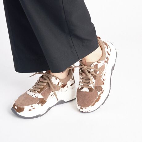 yizE\[ENъEJ[EJbg悢gݍ킹炳ꂽl̂߂̂PBJWAȒɂޗ╿AX^COiグB_VȂfނ͖{vXG[hƖ{nRgpvƓ̍ŗۂɎdグ܂BH~R[fł̓VbNȃX^C̃ANZgɂAXg[gȃ{gXɍ킵āAtH茩̂߁B~4~̒e͂ᔽNbV̗pAւ̕Sa炰ĒԂ̂oNɁBނɂ͂ƂޗgpǂSnłB{vgpĂׁAJɓƐFڂEFv܂BKhXv[ȂǏĂ炲gp鎖߂܂ByTCYzʏTCYߒv܂BԃTCYłY݂̓̕TCYオIXXłB(ၨ23.5-24.0Ȃ38)