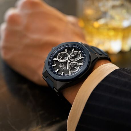 [^:CC4106-74E]Blue Universe CollectionFɕԐ̋P\RNV2eBx[ƃoh̒DLCu[̗pB荞񂾃ubN̕́A̐ÂȉFԂɕԐX\܂BubNƃ_[Nu[̑gݍ킹l̗Ɠʊo܂Bp`̃P[XDLCu[ƃubN|킳邱Ƃŗ͋邱Ƃł{łBE2,000{BV`ỸEFuTCguMY CITIZENvɂグ̘rvo^ƂŁAۏ؂Ȃǂ̂܂܂ȓTp܂Bۏ؏ɂĕۏ؏͂グؖƍĕۊǂĂ܂悤肢܂BC̍ۂ́Aۏ؏Ƃグؖ킹ĂoB