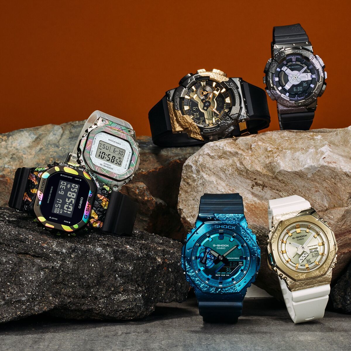 人気絶頂 G-SHOCK 40周年限定モデル CASIO G-SHOCK 40周年限定モデル