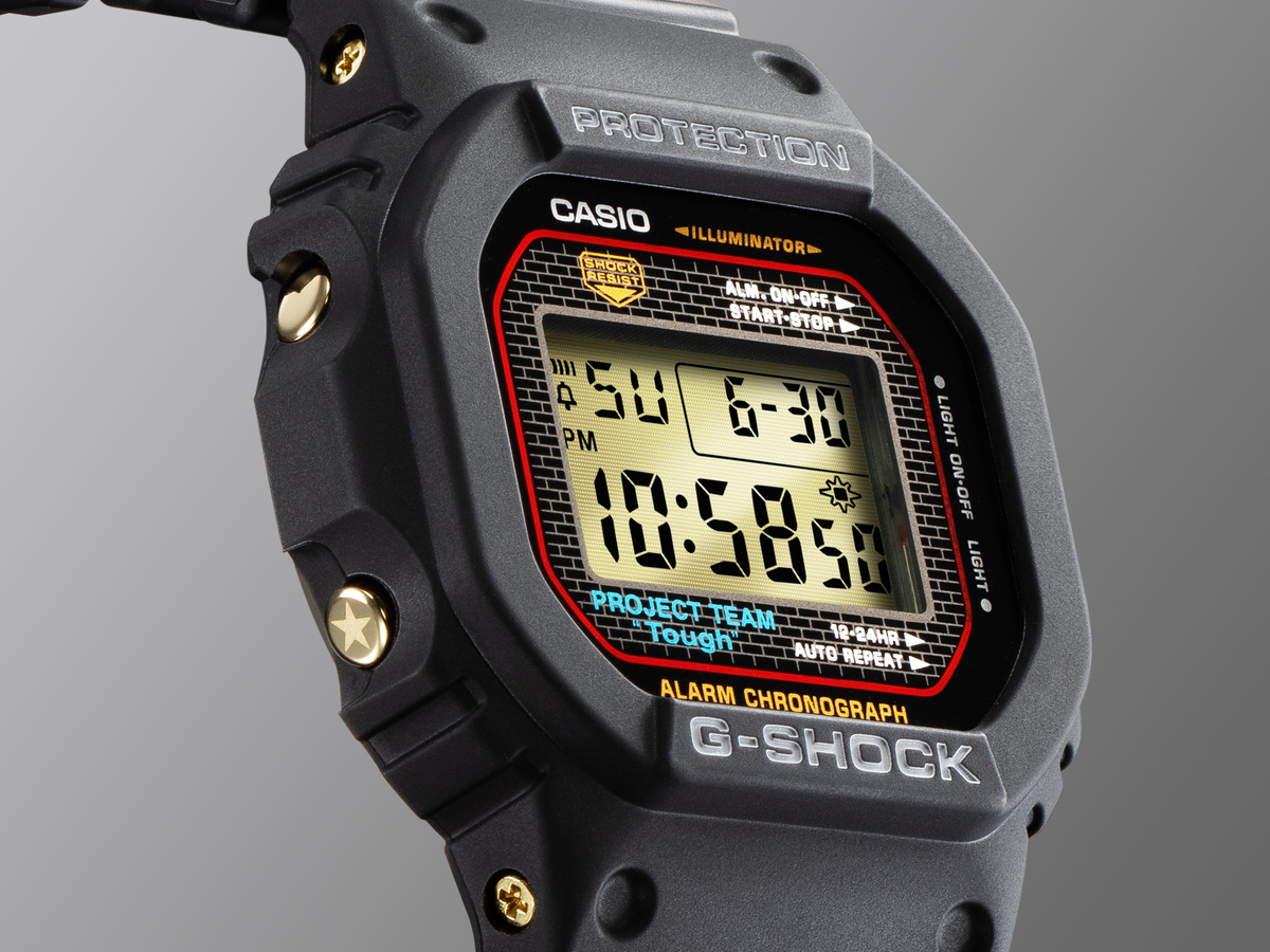 人気のファッションブランド！ CASIO G-SHOCK DW-5040PG-1JR 40周年