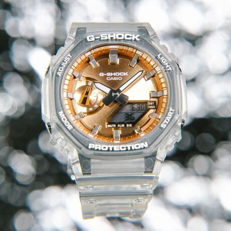 [^:GA-2100BM-7A5JF]^tlXǋi𑱂G-SHOCKA_CAN₩ȃ^hŎdグABRIGHT METALLIC DIALSERIESłBx[Xf̓IN^Sx[GA-2100̗pBɐlC̃J[OłXJCu[A[YS[hAVo[̃^h{Ax[ƃoh̓XPgfނɂ邱ƂŁAT}[V[YɌȈۂɎdグ܂BXg[gt@bVɂœKȃJWAŃX^CÕANZgƂĊp₷J[fłBۏ؏ɂĕۏ؏͂グؖƍĕۊǂĂ܂悤肢܂BC̍ۂ́Aۏ؏Ƃグؖ킹ĂoB