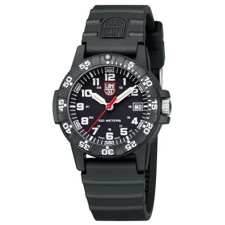 Luminox̃ACRjbNfuNavy Seal 3000 SeriesṽfUCx[XɁACfbNXLuminox LIGHT TECHNOLOGYi~mbNXECgEeNmW[j126ɌAh\100MɂfBx[̓E~KiSea Turtlej̍b̂悤Ȍ`ŁA~^[EHb`ȂVvȃfUCɁBu0320 SeriesṽTCY_Eo[WBP[X39mm̓WJF̓x[VbN3FƂȂAj͂ApƂĂIXXłBۏ؏ɂĕۏ؏͂グ׏i[ijƍ킹ĕۊǂĂ܂悤肢܂BC̍ۂ́Aۏ؏Ƃグ׏i[ij킹ĂoB[^:0301.L]