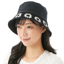 【 ANNA SUI（アナ スイ）】お花ニットモチーフバケハ