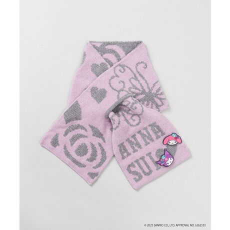 [^:2ASR60000-12]yuhzK[[Ń}eBbNBق̂tF~jȐE̒ɂA bNTuJ`[̔MXsbgfUĆANY t@bVEɂďɎhIȑ݂ABꖳ̓ƓȐEςĂ܂Byiz}CfBƃN~̃Ajo[T[LOāAANNA SUIƂ̃XyVR{}t[oB^b`Œpł鍷^Cṽjbg}t[ɁA}CfBƃN~̎hイu[`tL[gȃZbgiB}t[̑fނ̓|GXẽ[gpĂÂZ߂̖ё~̑ɂ҂BoƒX̃jbgANNA SUI炵\܂B}CfBƃN~̎hイu[`͎OƂłACV[ɍ킹ĒȂy݂܂B 2025 SANRIO CO., LTD. APPROVAL NO. L662555