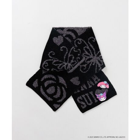 [^:2ASR60000-12]yuhzK[[Ń}eBbNBق̂tF~jȐE̒ɂA bNTuJ`[̔MXsbgfUĆANY t@bVEɂďɎhIȑ݂ABꖳ̓ƓȐEςĂ܂Byiz}CfBƃN~̃Ajo[T[LOāAANNA SUIƂ̃XyVR{}t[oB^b`Œpł鍷^Cṽjbg}t[ɁA}CfBƃN~̎hイu[`tL[gȃZbgiB}t[̑fނ̓|GXẽ[gpĂÂZ߂̖ё~̑ɂ҂BoƒX̃jbgANNA SUI炵\܂B}CfBƃN~̎hイu[`͎OƂłACV[ɍ킹ĒȂy݂܂B 2025 SANRIO CO., LTD. APPROVAL NO. L662555