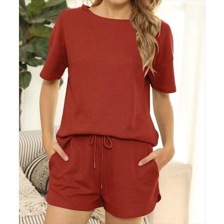 fB[X [EFAROOMWEAR -Pajamas-Ƃł߂Ԃ؁BCɓ̃[EFAŃbNX^Cył݂Ă͂HIt's time to relax.bNX^C炵ByX^C̔~V[gpc2SET_炩ȐñbtnŒSnǂA߂܂B2PocketsTChɃ|PbgtȂ̂|CgBEGXgyXEGXgS~߉\ȕRtBfgF173cmApFSTCYyiڍׁzEňFELkFEFȂEnFȂyZbgezE2_ZbgEgbvXEV[gpcTCY\mF̏AԈႢ̂Ȃ悤wBTCY͕uő肵Ă܂B  TCÝATCY𑪂Ă邽ߑ덷łꍇ܂B@H̊֌WAe̐ӏ(u)y-3cm`+3cmzx́@덷̋e͈͂ƂĒĂ܂̂ŁA\߂܂BiEp҂ɂĂ͑̌덷ꍇ܂Bn̎ɂÄʒuʐ^ƈقȂꍇ܂B B[^:roomwear112]