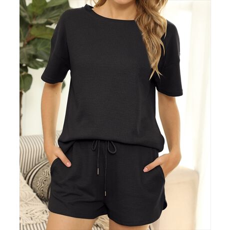 fB[X [EFAROOMWEAR -Pajamas-Ƃł߂Ԃ؁BCɓ̃[EFAŃbNX^Cył݂Ă͂HIt's time to relax.bNX^C炵ByX^C̔~V[gpc2SET_炩ȐñbtnŒSnǂA߂܂B2PocketsTChɃ|PbgtȂ̂|CgBEGXgyXEGXgS~߉\ȕRtBfgF173cmApFSTCYyiڍׁzEňFELkFEFȂEnFȂyZbgezE2_ZbgEgbvXEV[gpcTCY\mF̏AԈႢ̂Ȃ悤wBTCY͕uő肵Ă܂B  TCÝATCY𑪂Ă邽ߑ덷łꍇ܂B@H̊֌WAe̐ӏ(u)y-3cm`+3cmzx́@덷̋e͈͂ƂĒĂ܂̂ŁA\߂܂BiEp҂ɂĂ͑̌덷ꍇ܂Bn̎ɂÄʒuʐ^ƈقȂꍇ܂B B[^:roomwear112]