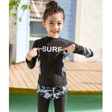 テディショップ(TeddyShop)のキッズ水着　幾何学柄トップス+ショートパンツ+レギンス+キャップ 4点セット