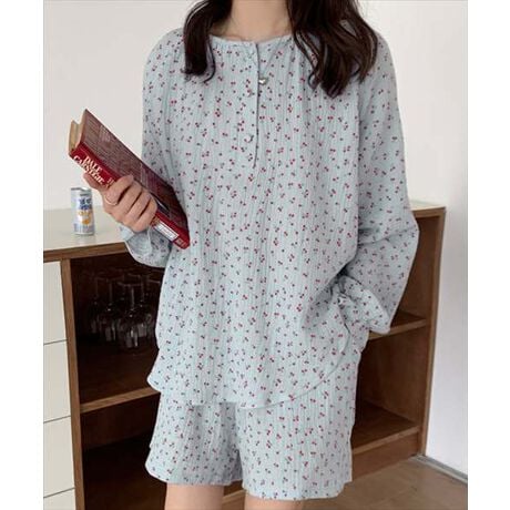 fB[X [EFA pW} NROOMWEAR -Pajamas-Ƃł߂Ԃ؁BCɓ̃[EFAŃbNX^Cył݂Ă͂HIt's time to relax.߂̃`F[[YL[gЂƂVGbgq炵fUCtAȃV[gpc̓EGXgSŃN`TChɃ|PbgtꂵyiڍׁzEňFELkF኱EF኱EnFȂTCY\mF̏AԈႢ̂Ȃ悤wBTCÝATCY𑪂Ă邽ߑ덷łꍇ܂B@H̊֌WAe̐ӏ(u)y-3cm`+3cmzx́@덷̋e͈͂ƂĒĂ܂̂ŁA\߂܂BîF́AƖ̊֌WŎƑ̈Ⴂ邱Ƃ܂BBn̎ɂÄʒuʐ^ƈقȂꍇ܂BB[^:roomwear116]