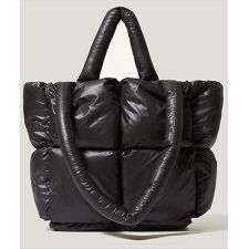 肩掛けできるきれいめキルティングトートバッグ