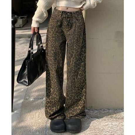 fB[X fjpcIp[hfXg[gfjLeopard Wide Straight Denim PantsS M L XLfBɂ悭L}郌Ip[hChXg[gfjƂ肠VGbgŋCɂȂ鉺gJo[ĂāA邾ňCɑlJWAȕ͋C̃Ip[h̃ChpcBV[YXɒpłVvȃgbvX킹邾ŁA̃R[fNAbvȃX^CɁBFabrich߂ȃIp[h@@@@@@@~悢݂AƂfނ̃fjnfUC@\[Detail PointDetail 1EN`{^t@Xi[EGXg肪ƂfUCȂ̂Ń^bNCR[fIXXBDetail 2EGXg̔\xg[vtxg[vĂ̂ŃxgŃTCY̔߂\Detail 3֗ɂ|PbgtTCh|Pbg̓RC|PbgtŁAfUCE@\sidec2@backc2@coin pocketc1MODEL sizeFSyidlzEňFEFȂEXgb`FȂEnFȂTCY\mF̏AԈႢ̂Ȃ悤wBTCY͕uő肵Ă܂BTCÝATCY𑪂Ă邽ߑ덷łꍇ܂B@H̊֌WAe̐ӏ(u)y-3cm`+3cmzx́@덷̋e͈͂ƂĒĂ܂̂ŁA\߂܂BîF́AƖ̊֌WŎƑ̈Ⴂ邱Ƃ܂B[^:pants594]