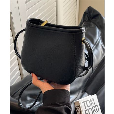 fB[X |[`t V_[obO|[`tŎg₷Shoulder Bag}`4colorsuVvŕig₷vFashionable designEobOƓJ[̃|[`tE߂̎Ō|OKoɃsb^ȃTCYV_[obOizEnJ`EX}zȂǎ̂܂Ƃ߂ēĊTCYobOƓJ[̕t~j|[`ɃbvA𕪂ēĕ֗IƊyXoCi[|PbggɂĂCi[|PbgBoCz⌮ȂǏȏo₷I̗ǂvnƂnŁALR[fɍ킹₷Detail Pointt@Xi[J߂₷t@Xi[^CvŁAgBĔяoh~ɂI߉\R̃V_[ŎɍTCYɒOKI~j|[`eJ[ƓF̃VvŎg₷|[`tB\@SIZE@\EobOcF15cmF17cm}`F7cm̒F116cmE|[`cF9LF14gXł͎vTCYfڂĂ܂B\߂܂BîF́AƖ̊֌WŎƑ̈Ⴂ邱Ƃ܂BB[^:bag304]