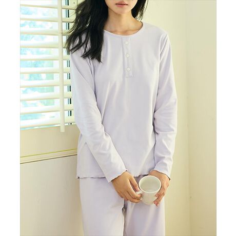 fB[X ㉺[EFAROOMWEAR- Pajamas -Ƃł߂Ԃ؁BCɓ̃[EFAŃbNX^Cył݂Ă͂HIt's time to relax.pbhtgbvXƃpc2_ZbgBꂼꐞ̓EtŊÂvXBHtɂĒg郋[EFAłBFABRICNт̃s[`XLngp炩ȔGɎdグ܂BDETAILpbhtbNX^CAQuɂߕtȂXgXt[Bpbh͖DtĂ邽ߎO͂ł܂񃉃EhlbN񌳂胉EhlbNŋɂȂȂ̂EGXgSpc̃EGXg̓SŃN`KȐSnByidlzEňFEFȂELkFEnFȂTCY\mF̏AԈႢ̂Ȃ悤wBTCÝATCY𑪂Ă邽ߑ덷łꍇ܂B@H̊֌WAe̐ӏ(u)y-3cm`+3cmzx́@덷̋e͈͂ƂĒĂ܂̂ŁA\߂܂BîF́AƖ̊֌WŎƑ̈Ⴂ邱Ƃ܂BBn̎ɂÄʒuʐ^ƈقȂꍇ܂BBpbh͖DtĂ邽ߎO͂ł܂B񌳂̃{^̓tFCN̂ߊJ߂ł܂̂ŗ\߂B[^:roomwear229]