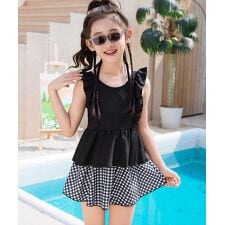 テディショップ(TeddyShop)のキッズ水着 レイヤード見え。はしごフリルワンピース+スカート風ショートパンツ 上下2点セット