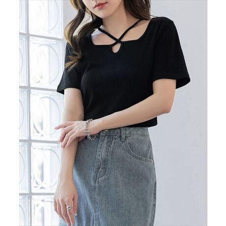 fB[X TVcufReY팩vNXlbNugbvXCROSS NECK LIBTOPSFREE SIZEVvǈꖇŗlɂȂ钅fgbvXWXgȃTCYő̂̃CYɌĂVGbgBJWAȃfj~jXJ[g{gI΂ȂlۂۂvXĂfUCłBFabricLk̂郊ungpBfUC@\[Detail PointDetail 1fReY팩XNGAlbNL߂ɊJlbNCŃfReBDetail 2ڐ䂫񌳃NXؚȃNXCŎ񌳂ɈۂvXBBlack, WhiteMODEL size : M156cm/40kgB:84/W:62/H:86Gray, Charcoal GrayMODEL size : M160cm/42kgB:72/W:59/H:82yidlzEňFEFȂ@zCĝݎ኱ELkFEnFȂTCY͕uő肵Ă܂BTCÝATCY𑪂Ă邽ߑ덷łꍇ܂B@H̊֌WAe̐ӏ(u)y-3cm`+3cmzx́@덷̋e͈͂ƂĒĂ܂̂ŁA\߂܂BîF͎Be̊AfBXvC̔FȂǂɂƑ̈Ⴂ邱Ƃ܂B@\߂܂B[^:tops2228]