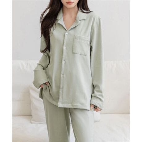 fB[X ㉺[EFAy2_ZbgzEgbvXEpcROOMWEAR- Pajama -Ƃł߂Ԃ؁BCɓ̃[EFAŃbNX^Cył݂Ă͂HƂƂnH~ɍx[VbNȃfUC̃ZbgAbvBgbvXɋ|PbgtĂ֗fUCAbvIpc̃EGXg̓SƕRł҂胉NȐSnBFabricG肪ǂLk̂钆̃s[`XLn̗p݂̂钅SnɁBEɂЂƂȂE₳GEʋCGray, MintMODEL size : M160cm/42kgB:72/W:59/H:82NavyMODEL size : M162cm/43kgB:83/W:60/H:80LavenderMODEL size : M161cm/45kgB:75/W:60/H:88yidlzEňFEFȂELkFEnFȂyӎzTCY\mF̏AԈႢ̂Ȃ悤wBTCÝATCY𑪂Ă邽ߑ덷łꍇ܂B@H̊֌WAe̐ӏ(u)y-3cm`+3cmzx́@덷̋e͈͂ƂĒĂ܂̂ŁA\߂܂BîF́AƖ̊֌WŎƑ̈Ⴂ邱Ƃ܂BBn̎ɂÄʒuʐ^ƈقȂꍇ܂BB[^:roomwear245]