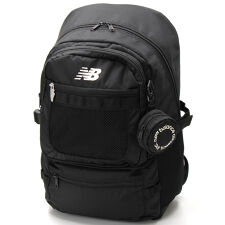 【Newbalance】容量約32リットル　ポーチ付きリュック