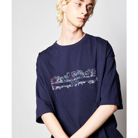 [^:01202000048] y n z@悢̂VɃVPbgH{AG炩ɂfނgpĂ܂BƂƂŃCi[ƂĂKȒSňł܂By fUCEVGbg zIihE_EB`̍ï"Ō̔ӎ`h`[tɁAzF̃ChJŕ\Jbg\[łBXeb`𑾂̂\oĂ܂BNڂɂƂ̂LȖVѐSŃAWuh炵ACełBTCY͌𗎂ƂAs̃I[o[TCYꂽjZbNXΉ̃{bNXVGbgɂȂĂ܂B߂̑ŗ̂镵͋CoĂ܂BTCh̃XbgfUCCȂANZgƂČĂ܂B