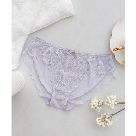 u-hacci Shorts CollectionV[cPi[XƃTeŃZVAɒtobNV[cBtg͎U΂߂ꂽt[ŉ؂₩ɁAobN̓TeŃVbNɁBySnƐꂽfUC𓯎Ɋy߂ꒅłB