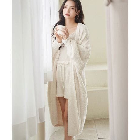 [^:r248]tu-hacci Roomwear CollectionOKEPî悤ɁAy₩ŗDBP.snowV[Y┲łAl̃jAXtF~jB_炩ȂʂɕĐS܂łق鎞ԁB[YƏiA~̃bNXX^CByȕɂ߁zE났ȂAꂽ͋Cy݂EȂ߂炩Ȕɂ肽Ey₩ȒSnDȕERɑ̌^Jo[ł郋[EFATĂۉ+ɂbNXEFAE@ۂ̊ԂɋC܂݁A𓦂ȂEщHAыʂɂȂɂfނgpÊ悤ɏ_炩ȎŉKȒSnEVɂȂɂA^ꂵɂiɁA肰Ȃ̌^Jo[郍OKEEL߂̑Ђŏd˒ĂȂEG`ӂ͂܂łۂ蕢OEw̖DŏcCA茩E炵Ă{[䊴͑̌^ɂقȂ܂BTChɂ͕֗ȃ|PbgtŁA@\ShJ肰ȂANZgɁBZbgeOJ[fBKPi舵TCYFuiOjF103cmAgF66cmAF48cmAF60cmTCY̓X^btuō̐lƂȂ܂B̌덷ꍇ܂̂ŁA\߂܂悤A肢\グ܂Bfރ|GXe98iC2