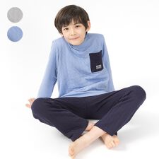 キッズフォーレ(Kids Foret)のポケット付長袖キルトパジャマ
