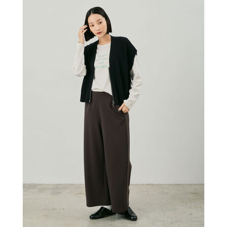 [^:401RC700]ԐlC̃Xgb`̌ChpcłB[ŏiȌƊ炩ȔG̃|`fނgpBLSgŃEGXgXbLĂ܂Bfނ̃gbvX(^ԁF401RC300)ZbgAbv߁B܂AX^Cvpc(^ԁF401RC701)܂BGHGro(kg|CO2e/)F8.800