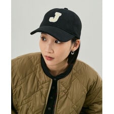 サガラ刺繍キャップ