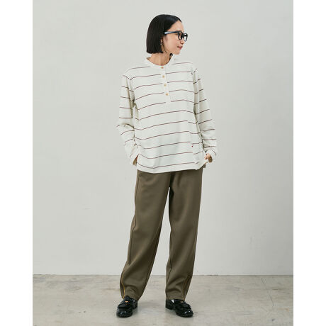 [^:401RD702]lC̃|`fނ̃pcłB\̓LC߂ȎdオłNтꂽĝ݂fނłBJ[B[ȃVGbgŐXbLƂ܂B̃t@Xi[XbgANZgALC߃JWAȃR[fBl[gɂ߂łBGHGro(kg|CO2e/)F8.800