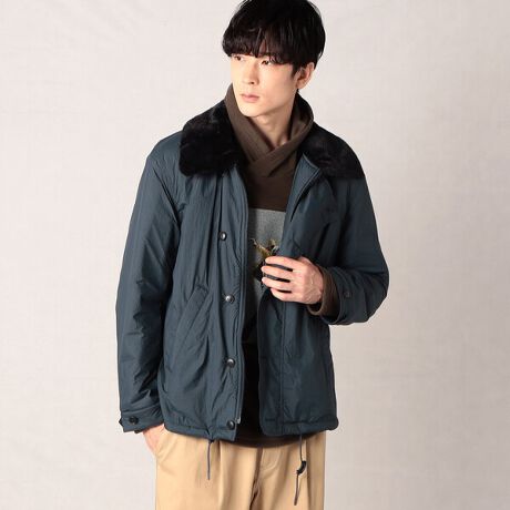 [^ԁF27-09BE04-203]X|[eB[Ȍyʃ^t^fނŁAӂƁAu]܂BqfށrɔyʂȃiCfނgp܂BxɂDꂽ^t^fނŝHAbV[Hɏ_HAƓ̃\tgȕɎdグĂ܂B@܂ƐgɎgpĂtFCNt@[fނ̓jbg҂݂Ŕɏ_炩AETM̓~т̂悤ȏ_炩̕Ɏdグ܂Biɂє̕肵Ă܂Bj̑tFCNt@[Sn悢GƒgvXĂ܂BqfUCr~^[eCXg̃V[g̃u]^CvłB܂ɂ^u߂邱ƂŃX^hJ[̂悤ȃVGbgɂȂA񌳂ۉo܂Bɒp̂ЂtĂAVGbg̕ωƕhp܂BꖇŁAV[Y̏H~́uӂƁAvm肵܂II