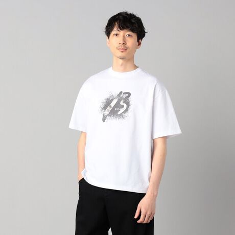 [^ԁF27-51TK01-205]sfUCtx[^ԂTVcx[XɂĔwɃunāAfBe[ɂTVcłBOgɃXv[悤ȃvgɔvggăCpNĝfUCɂĂ܂BsfށtnCQ[Wŕ҂ݗĂ邱ƂŁAnǋynłBȂ̃JWAcȂA򊴂RpNgłƂ\ɂȂĂ܂B