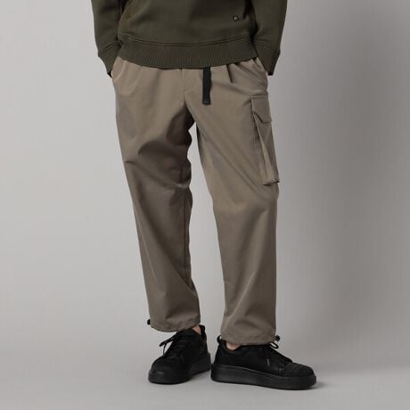 [^ԁF27-57PM05-205]sfUCtEGXg͒߂₷EFrOxgdl̃pcłBTChɂ͑eʂ̃tbv|PbgzuAfUCƎ[͂˔Ă܂B̓h[R[hŒ\ȃWK[VGbgƂȂĂAJWAɂXg[gX^Cɂ}b`Aėp̍{łBsfށtG肪_炩AIȒe͐Xgb`cCfނŁAKȒSn܂BɋA`ۂɂAVGbgL[vł܂BāAĐ\ȃoCIx[XfނgpĂAɂzTXeiuȑfނłB