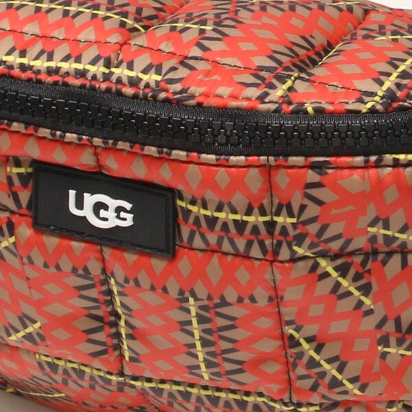 ★新品未使用★UGGアグGIBBS BELT BAG PUFF ベルトバッグ Amazon.com: UGG Women's Gibbs Belt Bag Puff Handbag, Ignite