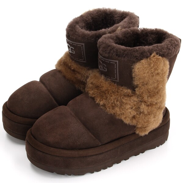 UGG《新品》UGGブーツ　クラシックチラピーク　Classic Chillapeak