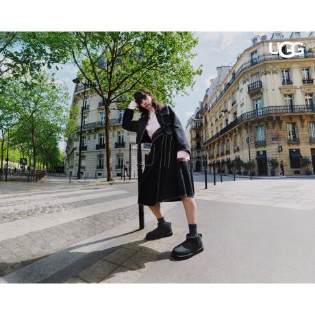 [^:1174210]߂̃VtgƃAVg[ȃgbvCAU[̃Abp[ŃNVbNu[cAbvf[gClassic Ultra Mini LTHRiNVbN Eg ~j LTHRjBōɃ\tgUGGplush?̃CjOƋقǌyTgELrREVÃAEg\[UGG?Ȃł̖͂̂悤ȐSn悳炵܂B