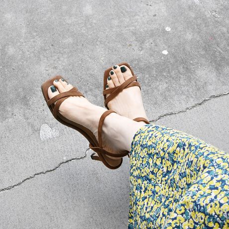 [^ԁF725340006]y25AWzVvȃNXfUC炵T_BƌĂؚȃfUC|CgBᔽNbVĂ̂ƁA悪XNGAgDɂȂĂ̂ŒԗĂĂɂȂɂłB̃XgbvŁA芴-------------------------------------yX^btpRgzsX^bt1tb:/:L/iTCY:23.5`24.0cm/pTCY:37TCYFfŗĕܐ҂B̃\bNXp\B悢z[hĂƂĂ₷łsX^bt2tb:Ⴂ/:/iTCY:22.0`22.5cm/pTCY:36TCYFfŗĒ悢Ƃ肠B\bNX킹Ƃ҂ȃTCYłB-------------------------------------TCYZi\Lj͂܂ŖڈƂȂ܂B{[gpׁ̈AAɔjꍇ܂B\߂肢܂BipׂɁAAeV^OEl[KmF̏Ap͂舵BOł̎Be摜́A̓ŐFقȂČꍇ܂Bi̐F́AX^WIł̏ڍ׉摜QƂB摜̏i̓TvłBۂ̏iƎdlAHATCY኱قȂꍇ܂B