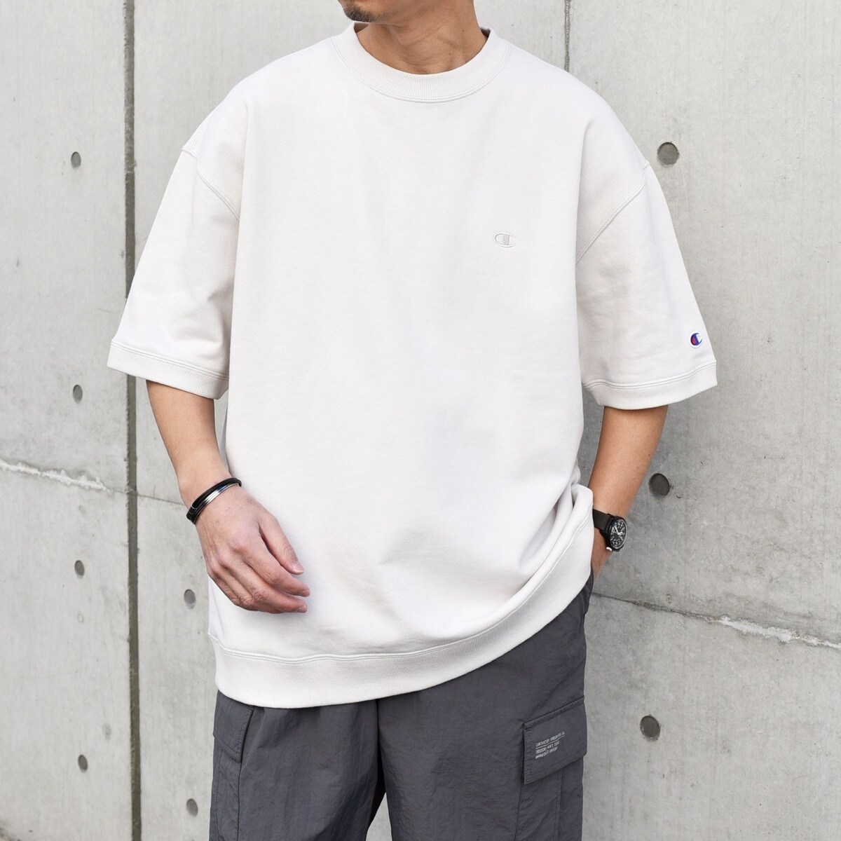 SHIPS any別注】Champion: 1トーン ロゴ ライト スウェット T