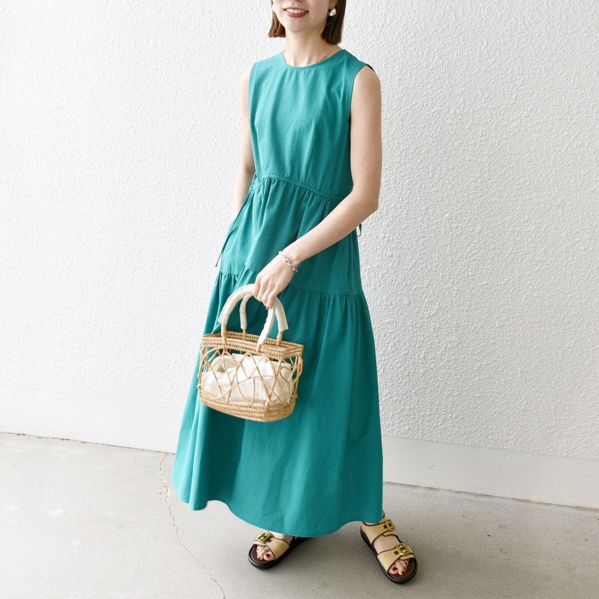 新品❤️アルチビオ❤️ネイビー ノースリーブ ティアードワンピース 新品❤️アルチビオ❤️ネイビー ノースリーブ ティアード