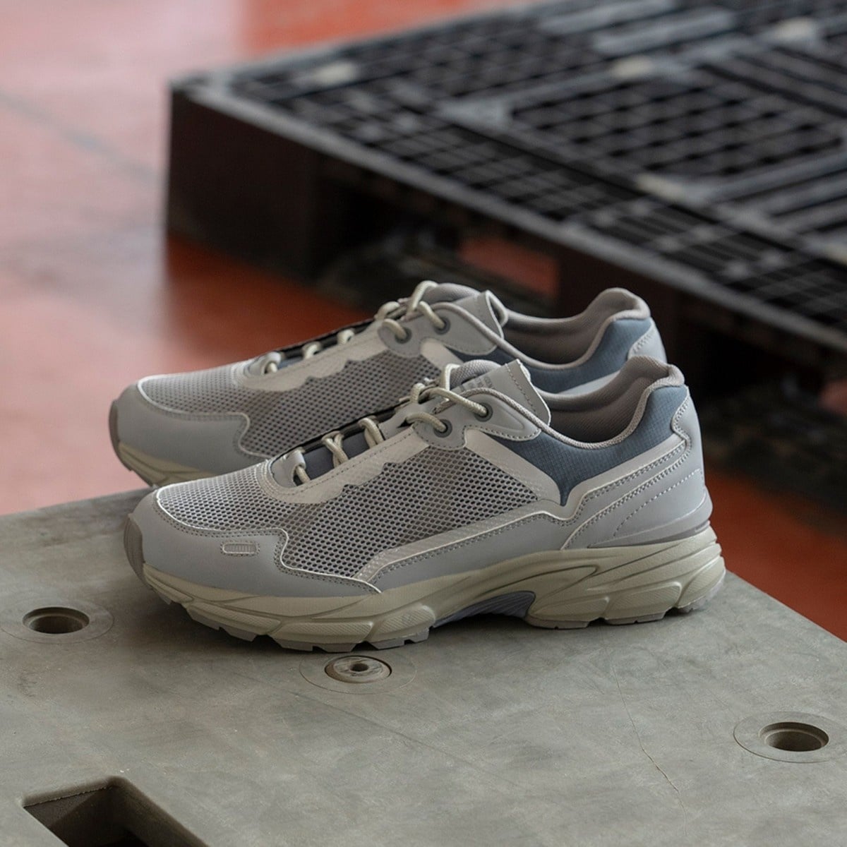 [}C]MOONSTAR 810S: TRASDEN Xj[J[/VbvX GjBiSHIPS anyj Vo[