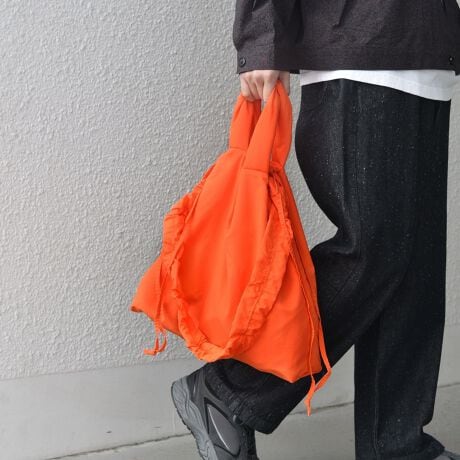 [^ԁF718400013]gh̃rbOV_[3p^[̎dlŎgIȃACeyfޓzvŌyʂȁAgɍœK̃iCfނ̗pByfUCzLxȃJ[WJŃjZbNXŎƂłA3WAYdl̃obOBV_[obOEg[gobOEВ3p^[Ŏgp\ƂȂĂAR[fBl[gprɂĎg邱Ƃł܂BV_[Xgbv̓Xgbp[t̃h[R[hŒ߂łAMU[oĔŵIXXB[̓}OlbgdlŁATChВ̗lɍiΈႤ͋CŊyނƂł܂B܂A|PbgPĂ邽߁AƂ̎dɂ֗Bɂ͔Ȃă{[oAXgXȂ₷dlłB----------------------------nF򊴁FL萶ň݁FʐLkFF----------------------------yӎzipׂɁAAeV^OEl[KmF̏Ap͂舵BBeɂ̓p\REX}[gtHȂǂ̉{ɂāAۂ̐FƈقȂČꍇ܂B@i̐F͏iP̂ŎBe摜QƂB摜̏i̓TvłB@ۂ̏iƎdlAHATCY኱قȂꍇ܂B