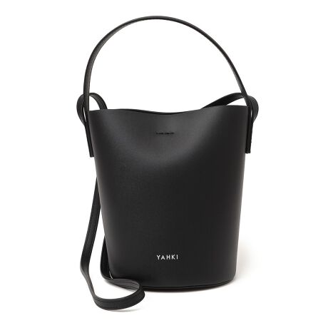 [^ԁF720030103]y25SSz POINT Eybg{g300ml[\E߂̒z[\oPc^̃_ŔVGbg̃V_[obOBRpNgłA}`肠̂Ōڈȏ̗eʂłBV_[Ō|͂ArɊ|nhobOƂĂg₷2WAYdlBY߂ɂJWAɂg₷AfC[Ɋ􂷂邱ƊԈႢȂ̃ACełByYAHKIzi[Lj2014NX^[gBfUCi[Ȃłׂ͂̍₩ȊŐݏofUCAVvŃx[VbNȒɂghVѐSsIȃRNV͂̃uhB[J[\ɂĕiԁFYH-672VCiɊJŔGꂽԁjŐFAFڂ肷\܂Bgp̍ۂ́AWFn̈ߕȂǂƂ̑gݍ킹͂ӂBɓ镨ɂFڂ肷鋰ꂪ܂̂ŁAGꂽWFn͑̑̕܂ɓ铙ӂBi͏Ɩj𒷎Ԏ󂯂܂ƕϐF̋ꂪ܂̂ŁA䒅pyѕۊǂ̍ۂɂ͂ӂBC̉e󂯂J[hނȂǂ𒼐ڃ}Olbgɋ߂ÂȂ悤ӂBJȂǔGꂽԂł̕uAx̍ꏊł̕ۊǂ͐FڂAJrϐFAKт̌ƂȂ܂̂łӂBAR[tƃV~F̌ƂȂ܂̂łӂBipׂɁAAeV^OEl[KmF̏Ap͂舵B