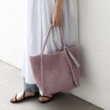 《一部追加予約》SHIPS any: タッセル 透かし編み ペーパー トート バッグ