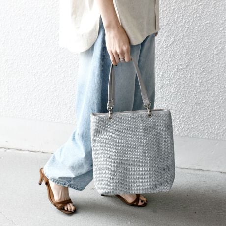 [^ԁF720020033]y25SSz POINT Eybg{g500ml[\R[fBl[gɃvX邾ňCɃV[Y[hYg[gobOBȃbVfUCƁAvgpnh|CgBOɂ̓t@Xi[t|PbgtĂ̂|CgłBJWAȃX^COɂ͂AY߂ȃACeƂD̖\ACe݂̐FZpł́ARyяƖɂAʏ̎gpł኱̕ϑސF͔܂BBJ⊾ȂǂɂGꂽԂł̐FFڍšƂȂꍇ܂̂ŁA\ӂBgpꂽꍇA͋ɓx̕Sꍇ́Atyѐijꍇ܂̂ŁA舵ɂ͂ӂB̐íAՌ̍ۂ̓e̕ی͏o܂Bɐ@AMAꕨ̔j₷e̕یɂ͓KĂ܂̂ŁAgp̍ۂ͂ӂB܂͓edAsȕ̏ꍇ́Aʏ̎gpłij鋰ꂪ܂̂łӂBOł̎Be摜́A̓ŐFقȂČꍇ܂Bi̐F́AX^WIł̏ڍ׉摜QƂBipׂɁAAeV^OEl[KmF̏Ap͂舵B摜̏i̓TvłBۂ̏iƎdlAHATCY኱قȂꍇ܂B