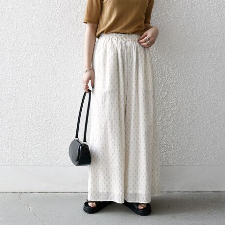 [^ԁF723110064]y25SSzqfUC|Cgr⎅D荞񂾃hr[nAڂ䂭ChpcBEGXgqbvɂՂƃMU[񂹂邱ƂŁAXJ[g؂₩ȈۂɎdグ܂BƂNV[ȃVGbgŁAr̃CEɂ̂|Cgxɂق̂Ȃ߂AR[fBl[g̃ANZgɂȂꖇłBqnEfނ̃|CgrEƒ\i@OKjy₩ȃVA[fނɁA@ׂȋ⎅̐Dŉ؂₩vXB悢nȂA_炩Ȃ₩ȕłBqR[fBl[gȆrVvȃgbvXɍ킹ĂƁAfނ̉؂₩R[fBl[gɁBSTȂǃJWAȃACegݍ킹Â郊bNXX^C߂łB̓T_pvXȂǁAY߃ACeIԂƏiɂ܂Ƃ܂܂B-------------------------------------ň݁FLkFFLinLj򊴁Fi⎅Lj􂢁F-------------------------------------␅̕t͕ϐF̌ƂȂ܂̂ŁA݂₩ɏĂBQވȏ̖h܂̎gṕAϐF̌ƂȂ܂̂ŔĂBUUƂG肪邽߁ACɂȂۂ̓Ci[̒p肢܂BOł̎Be摜́A̓ŐFقȂČꍇ܂Bi̐F́AX^WIł̏ڍ׉摜QƂBipׂɁAAeV^OEl[KmF̏Ap͂舵B摜̏i̓TvłBۂ̏iƎdlAHATCY኱قȂꍇ܂B