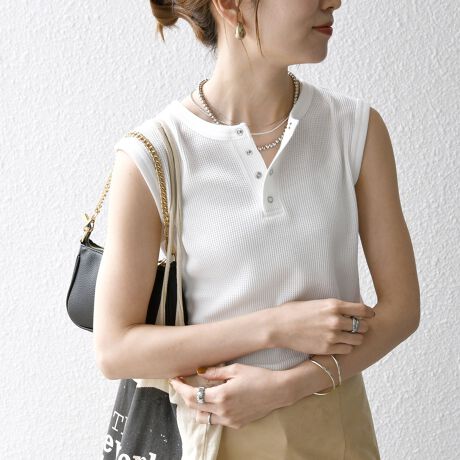 [^ԁF722320051]y25SSzSHIPS anyŐlC̃btV[YɐV삪ԓIqfUC|CgrꖇƂĂ͂ACi[⃌C[hpɂƊԈႢȂ̃bt^NBO2waydlȂ̂ŁACX^Cɍ킹Ēς܂BI[o[^CgȂxǂTCÝBqnEfނ̃|CgrEƒ\i@OKj|GXeƃRbg̃btngpBqR[fBl[gȆr{^Oɂăw[lbNX^C̓JWAȈۂɁB{^ɂƁAVvȃN[lbÑgbvXƂĒpł̂ŁAlXȃ{gXƂ̑gݍ킹y߂܂BI[CL~s[X̃Ci[ɂ-------------------------------------ň݁FLkFLFizCgECgO[݂̂Lj򊴁F􂢁F-------------------------------------Oł̎Be摜́A̓ŐFقȂČꍇ܂Bi̐F́AX^WIł̏ڍ׉摜QƂBipׂɁAAeV^OEl[KmF̏Ap͂舵B摜̏i̓TvłBۂ̏iƎdlAHATCY኱قȂꍇ܂B