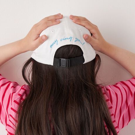 [^ԁF738500004]N₩ȃJ[WJŌCȃLbYɂ҂̃LbvoIyfޓziĈ悤ȃ^b`̏_炩|GXefނgpBɔGĂ₷AẴANeBreBɃsb^IyfUCztgɃ|CghJAobNɂ́uany cinq you!vƂbZ[W̎hJ{LbvBnbVfނɂȂĂ̂ŒʋCǂAxgXgbvŃTCY߂\Ȃ̂ŁAKɂgp܂Ił̎􂢂\Ȃ̂ŁAG߂ɑ劈̃fC[[X₷ACełB2TCYWJŃJ[oG[VLxȂ̂ŁAZ킨ł߂łByӎzipׂɁAAeV^OEl[KmF̏Ap͂舵BBeɂ̓p\REX}[gtHȂǂ̉{ɂāAۂ̐FƈقȂČꍇ܂B@i̐F͏iP̂ŎBe摜QƂB