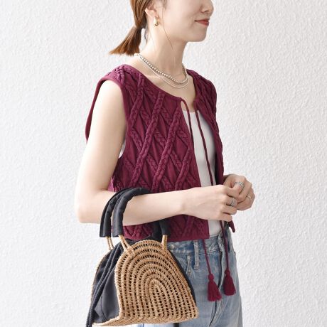 [^ԁF724730002]y25SSzybon_meurz({~[)Bonne humeur悢͋CƂӖ̃tX̑ꂩ璅z𓾂uhBHAPPYȃNtgRZvgɁA̍񂾃mgɒʊƍgɎ₷āBV[YɂȂfނACeA炵킹ɂĂły߂܂BqfUC|Cgr[vɎdĂnŗ̊o҂ݕANZgɂȂWBfUCꒅłARpNgȃTCYȂ̂ŁAX^COɓ݂₷ACełBtg̃^bZtR[h́AƌłAtɐ炵ĂqnEfނ̃|CgrEƒ\iOKjȂ₩Ƃقǂ悭n̂A߂̃ChȃcCngpB100Ȃł͂̃i`ȕŔɂȂ݂₷AƉKȒSn͂łBqR[fBl[gȆrTVc^NAfjȂǁA̃X^COɂƏd˂邾ŁA͋Cς܂Bs[Xɏd˂΁A̒Ȃɂ肰ȂωvXł܂B-------------------------------------ň݁FԐLkFFiItzCĝ݂Lj򊴁F􂢁F-------------------------------------ߓxȗ͂▀CƁADڂ̊EAn̎C؂jAn̕ό`܂̂ŏ\ɂӂBOł̎Be摜́A̓ŐFقȂČꍇ܂Bi̐F́AX^WIł̏ڍ׉摜QƂBipׂɁAAeV^OEl[KmF̏Ap͂舵B摜̏i̓TvłBۂ̏iƎdlAHATCY኱قȂꍇ܂B