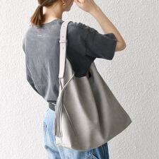 《追加予約》SHIPS any: A4 タッセル ワンショルダー バッグ